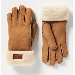UGG shearling lined winter gloves